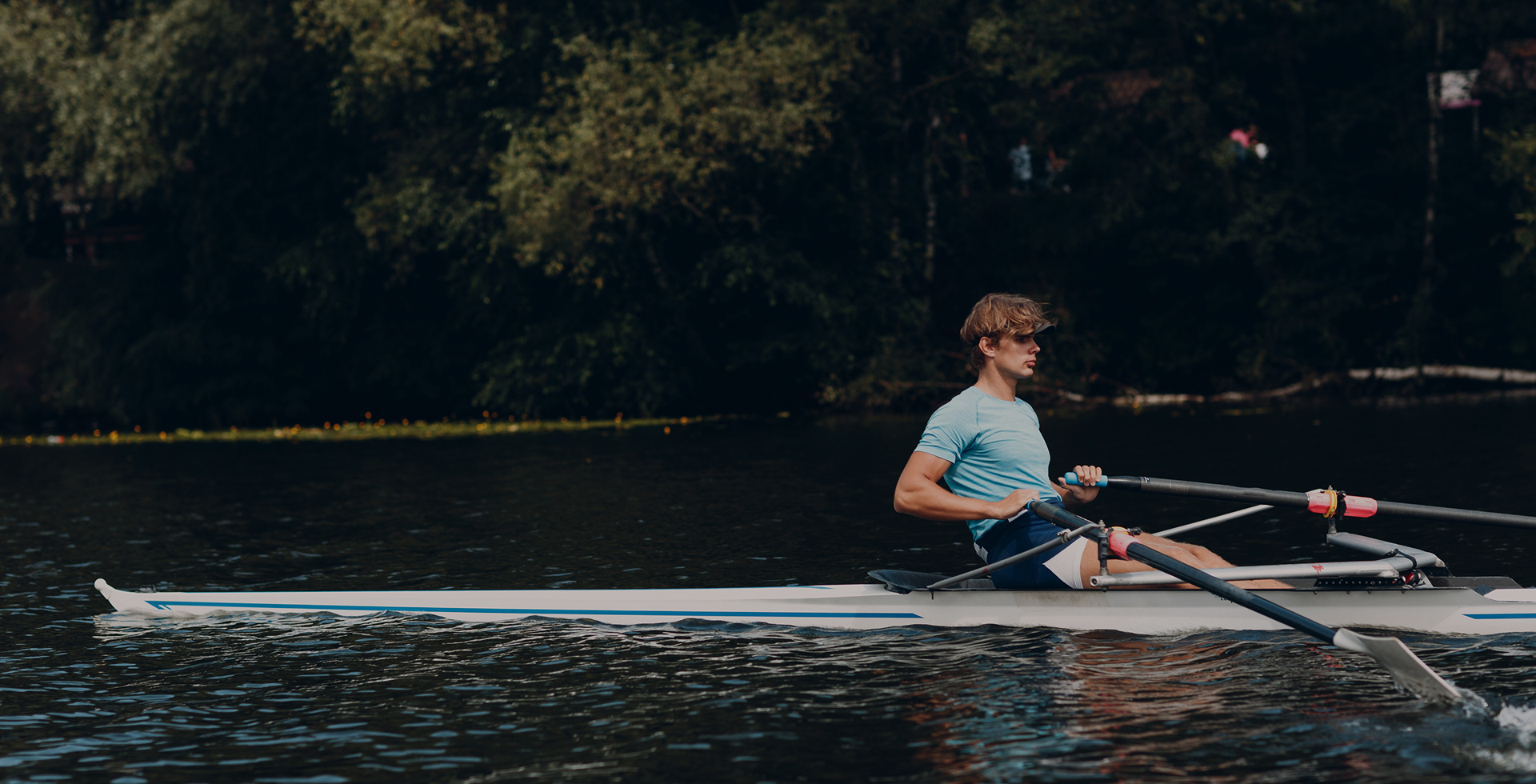 메인 비주얼 이미지 3